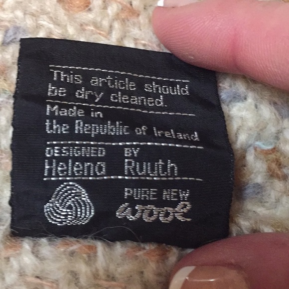 Authentic Helena Ruuth Ireland Tapestries LTD. - Picture 3 of 7